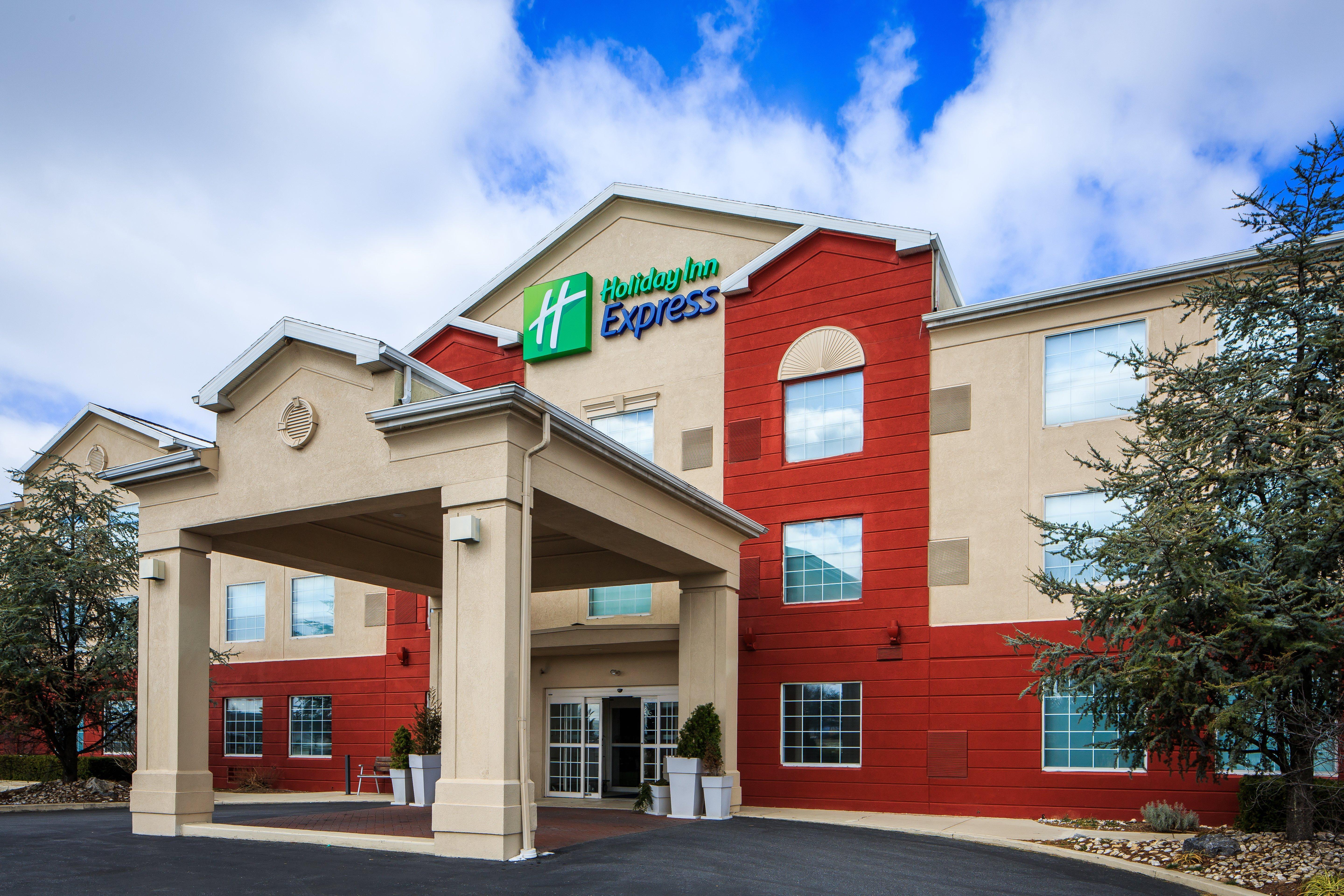 Holiday Inn Express Hotel & Suites Reading, An Ihg Hotel Zewnętrze zdjęcie