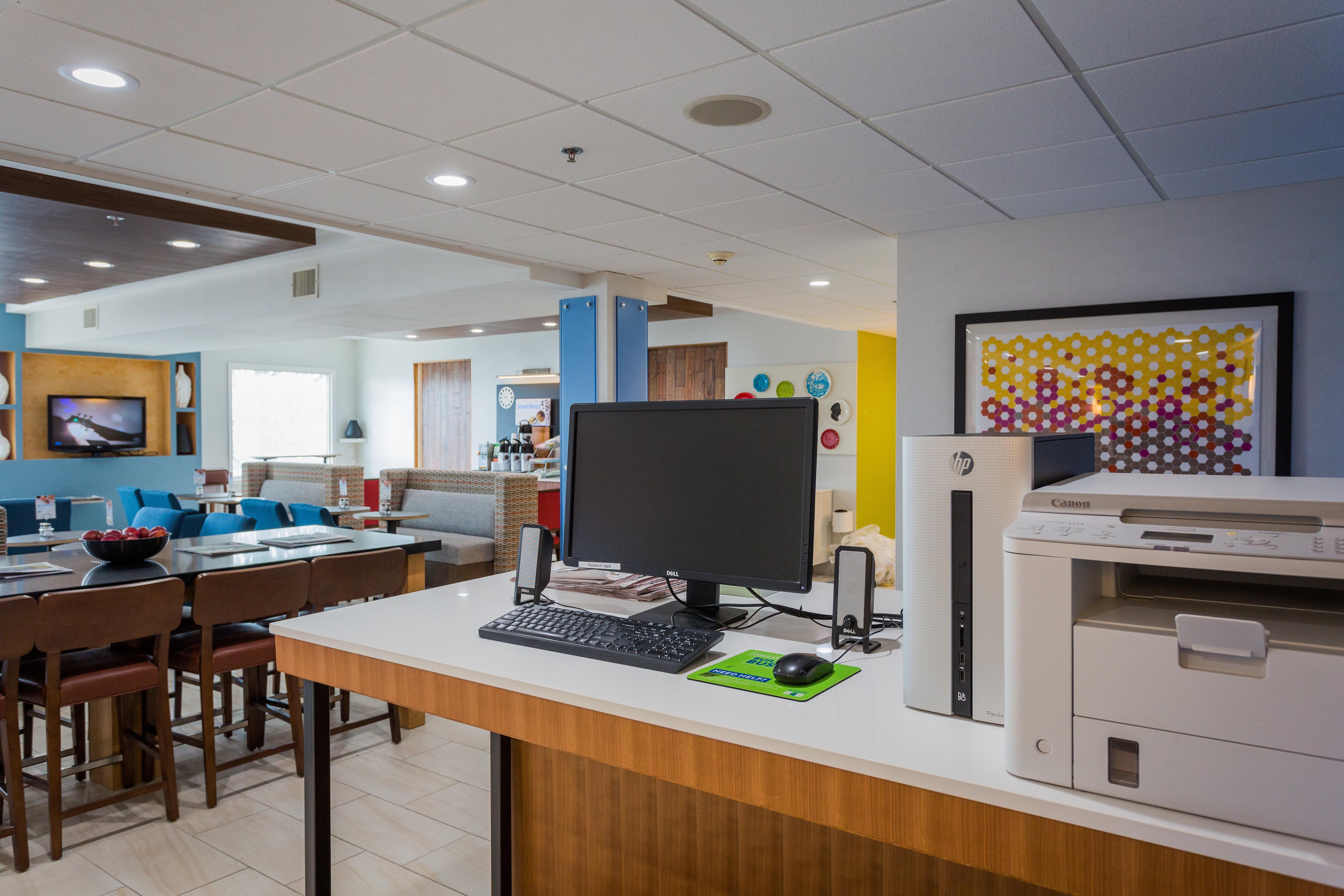 Holiday Inn Express Hotel & Suites Reading By Ihg Zewnętrze zdjęcie